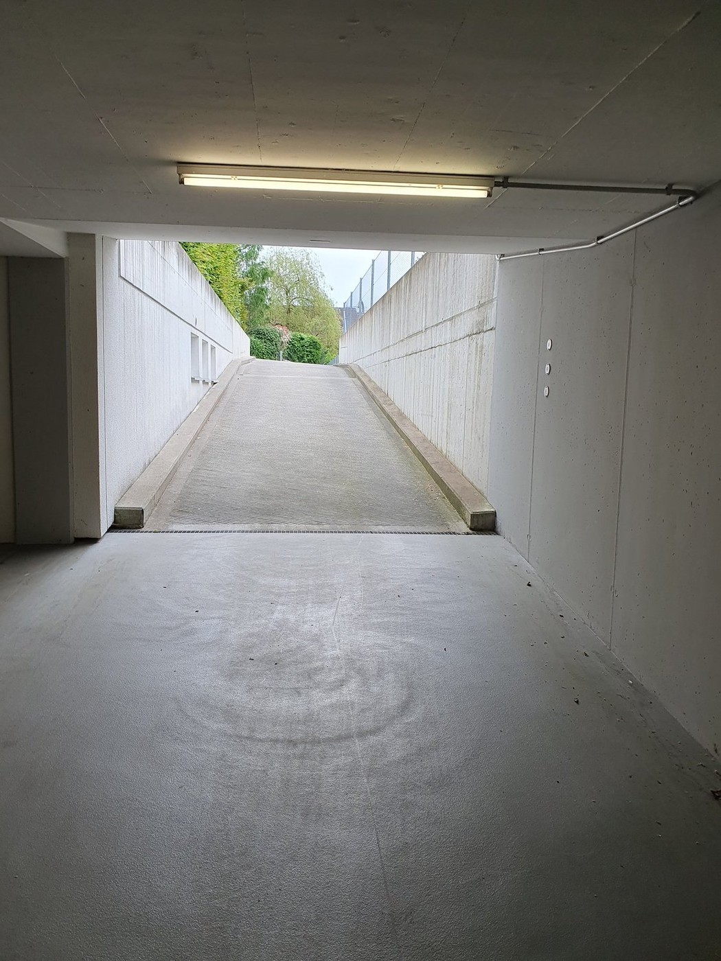 Underground slot
