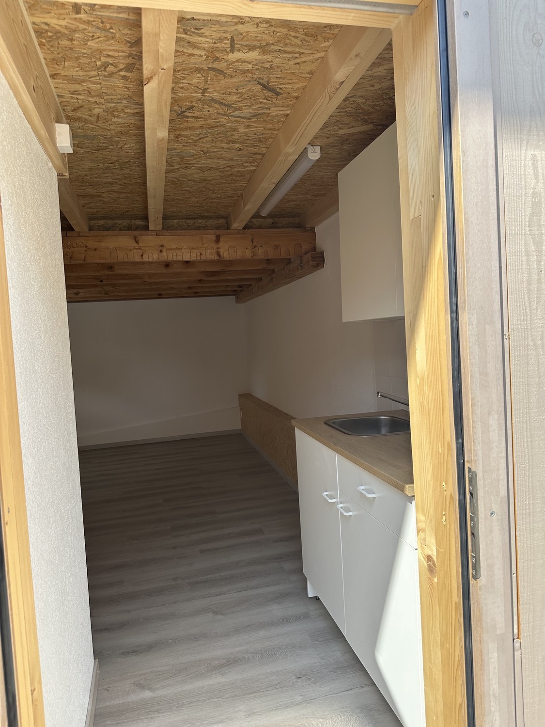 40-40m² commerciale