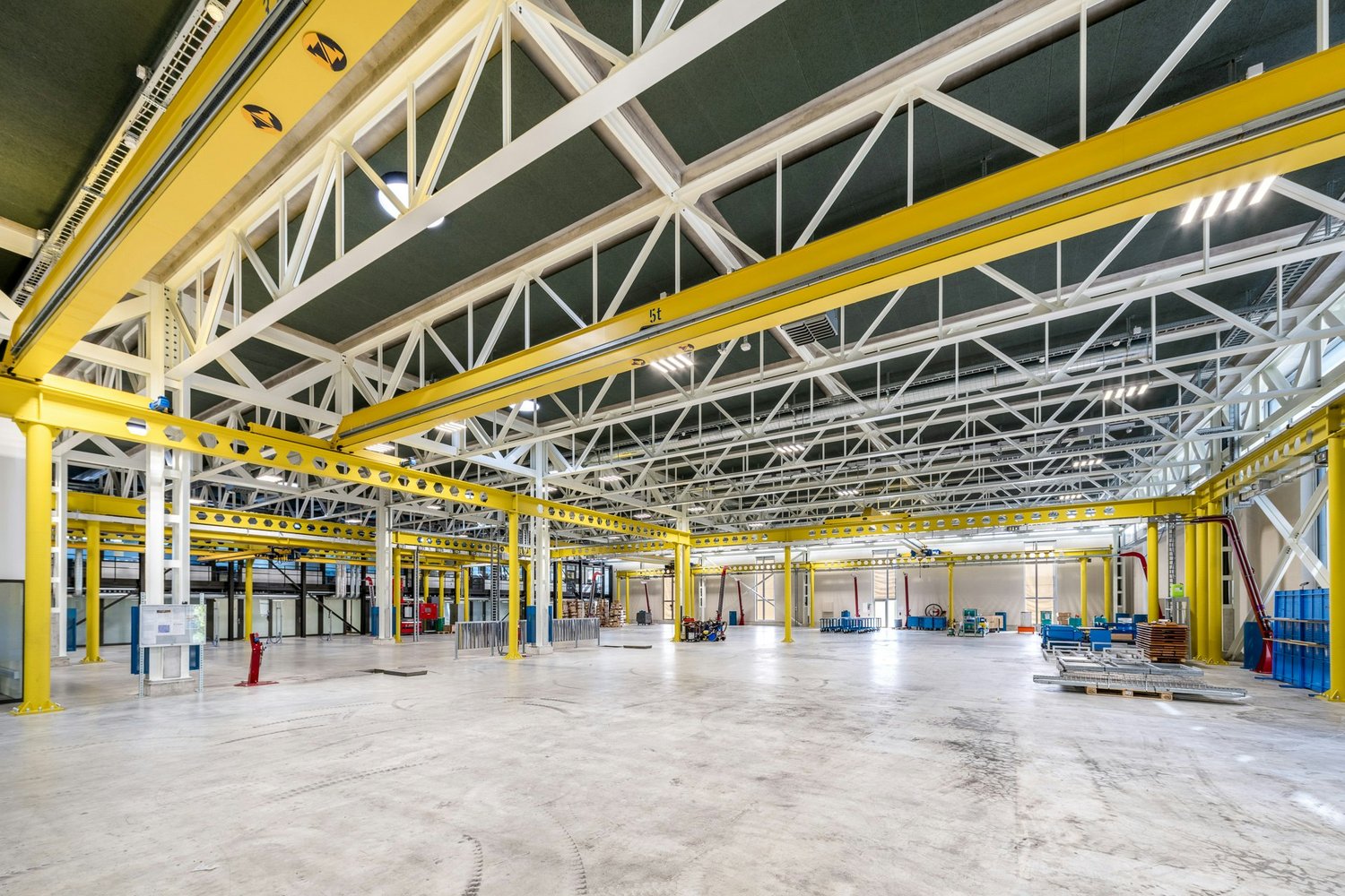 5300m² commercial, photo 2 of 10