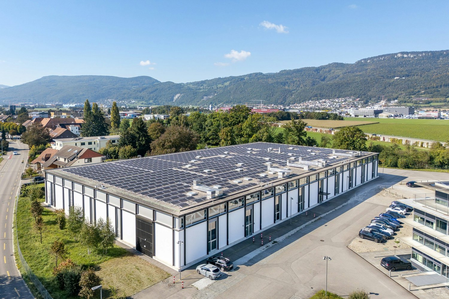 5300m² commercial, photo 1 of 10