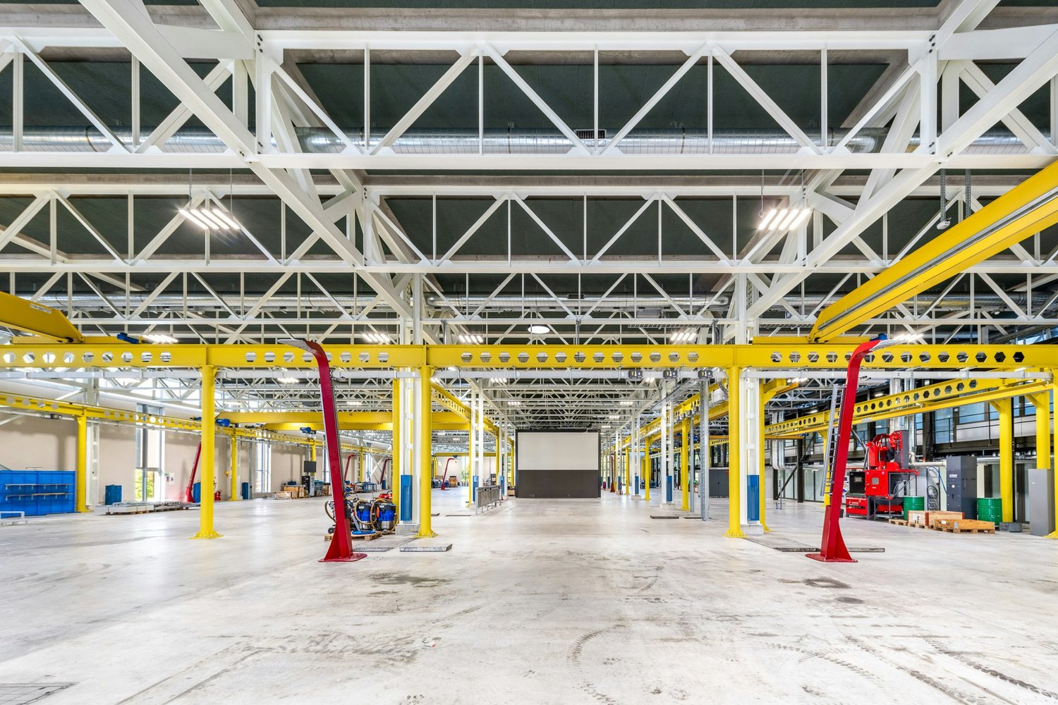 5300m² commercial, photo 9 of 10