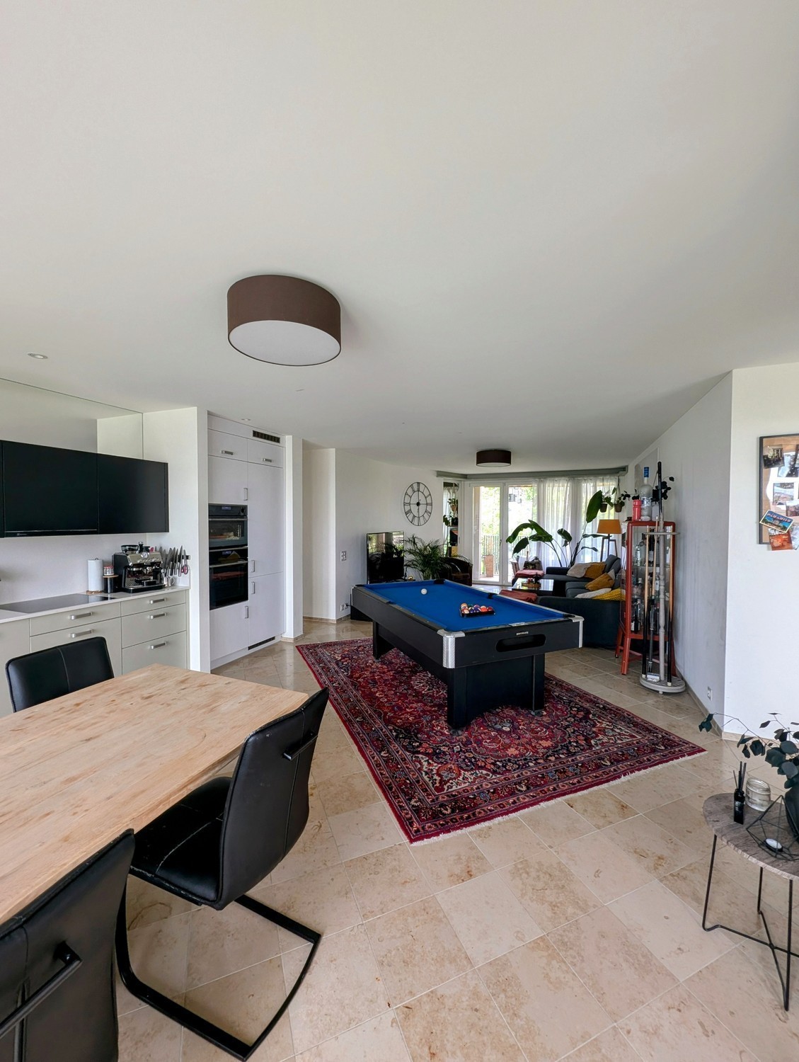 Chambre dans un appartement partagé