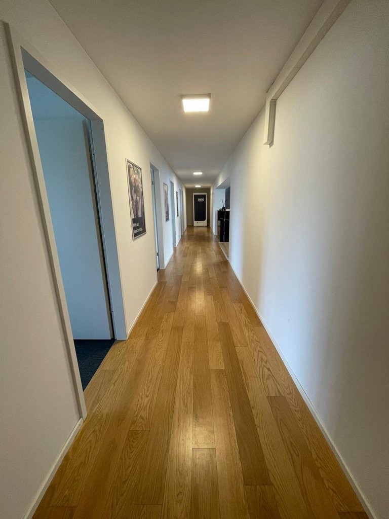 157m² office, photo 5 of 7