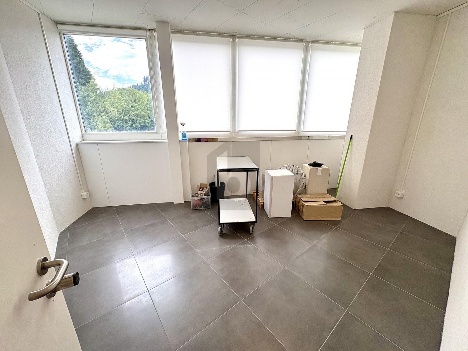 15m² office, photo 1 of 4