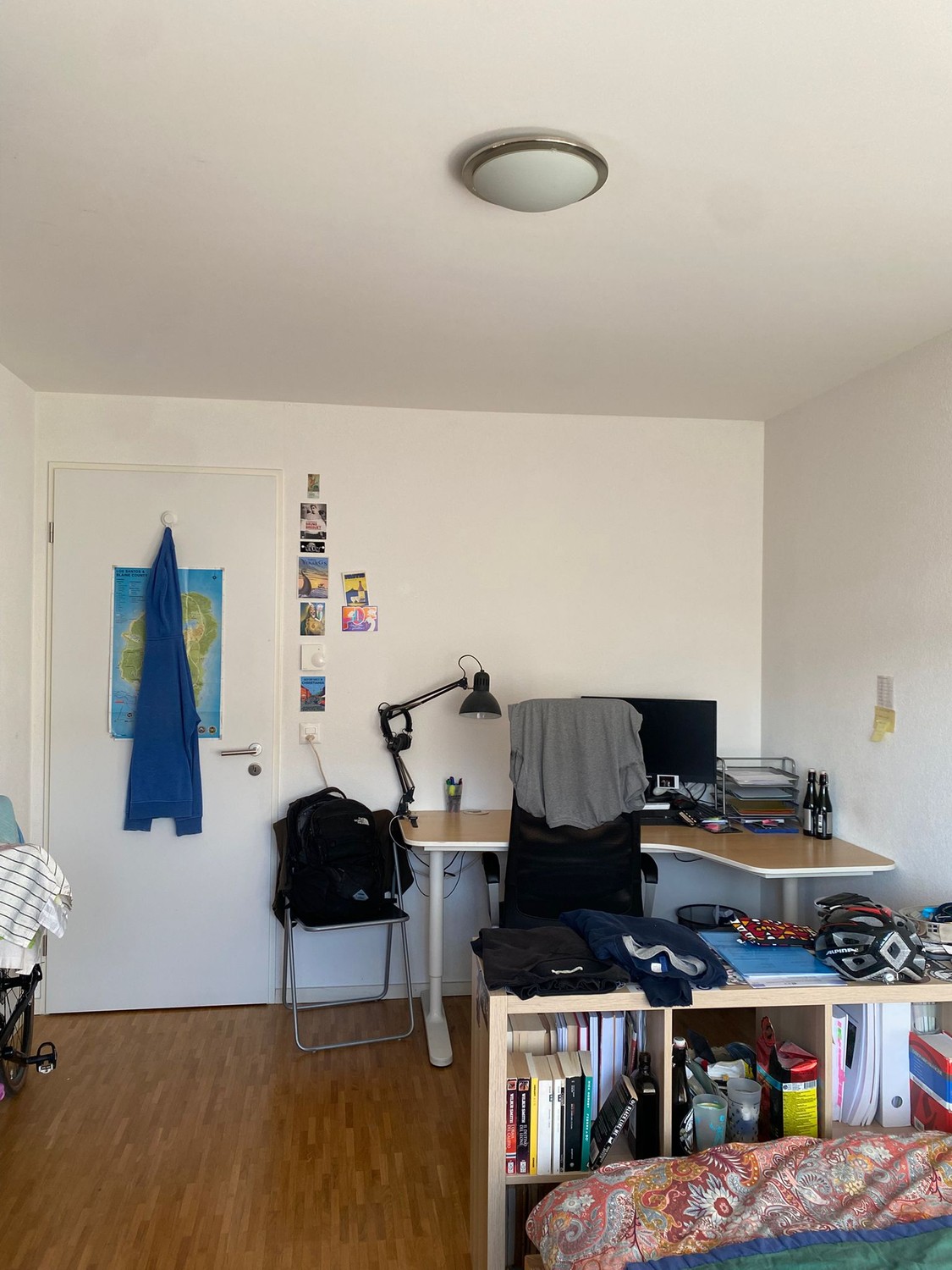 Room in a shared flat, photo 3 of 3