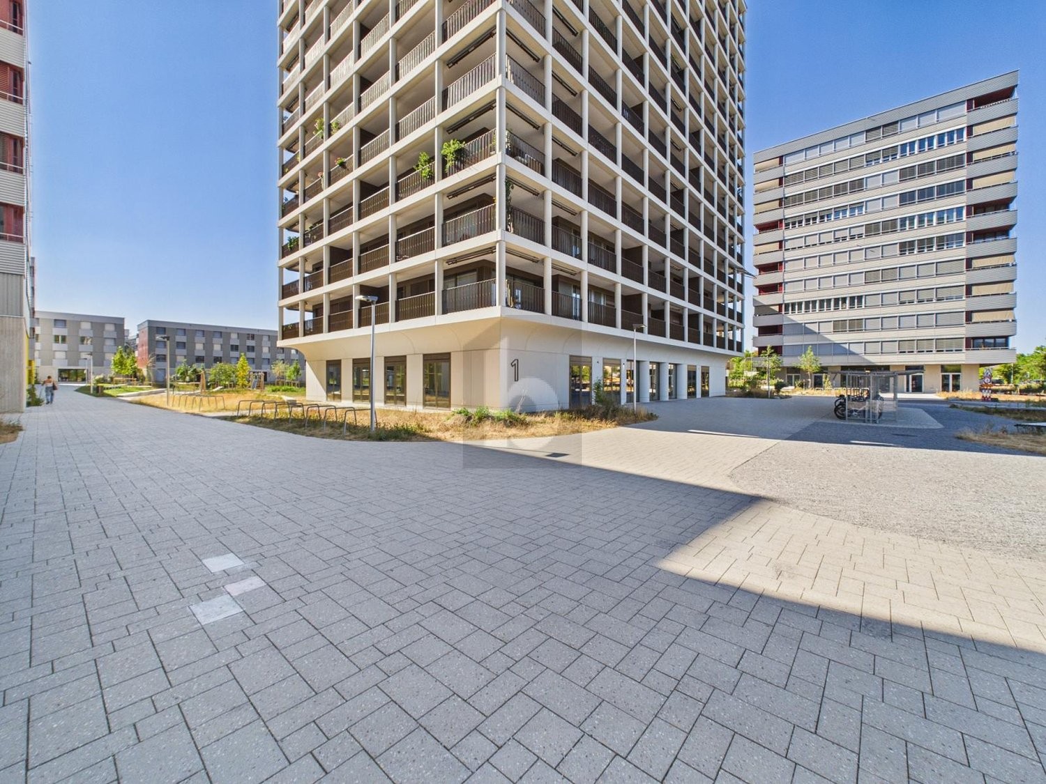 61m² office, photo 2 of 4
