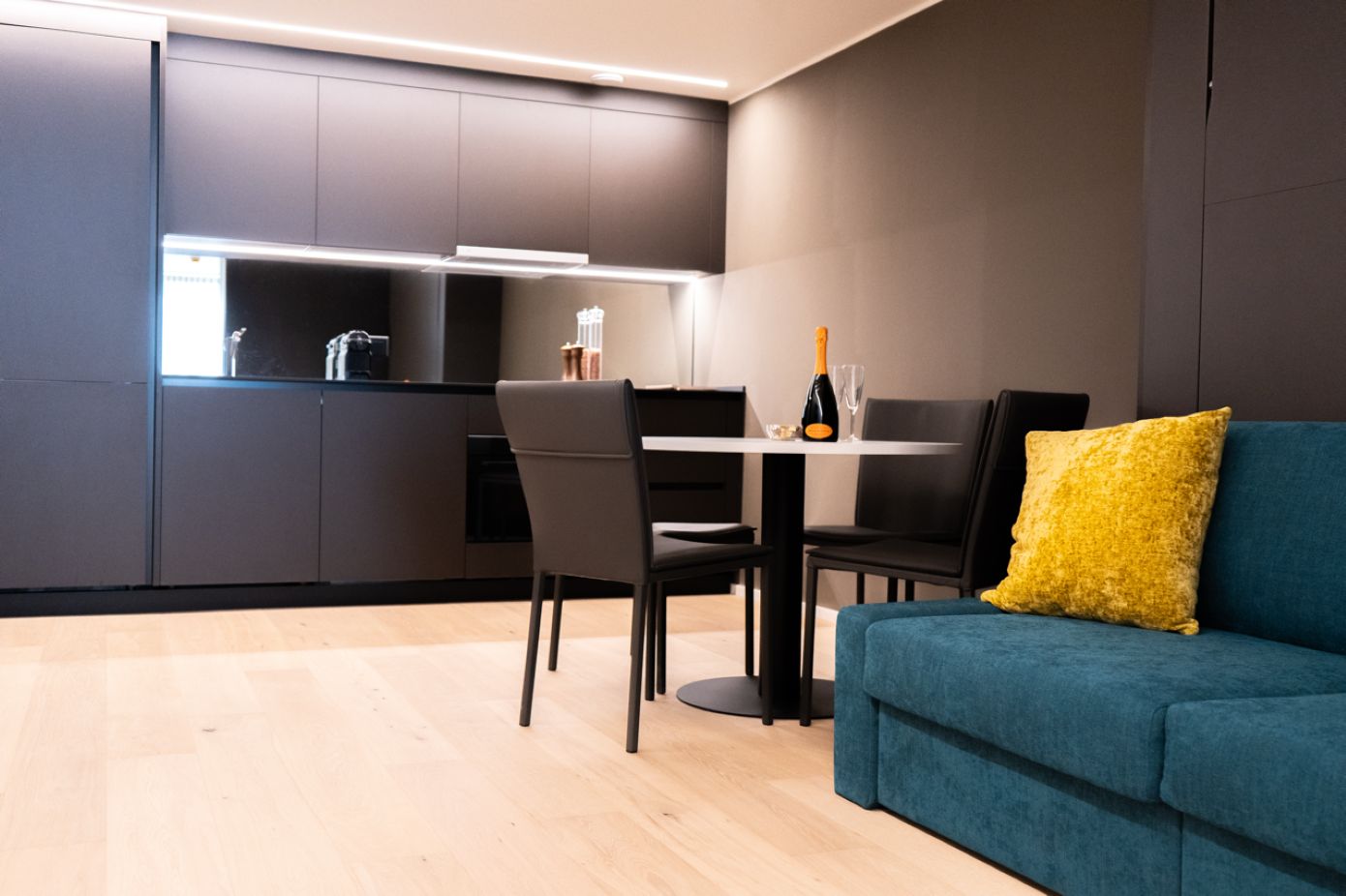 2 ½ rooms furnished flat, photo 1 of 7