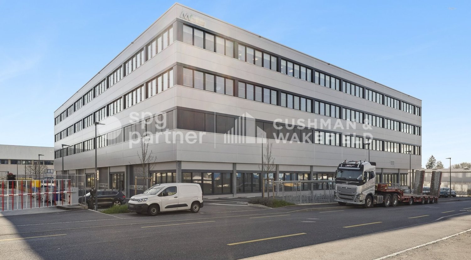 1500m² commerciale