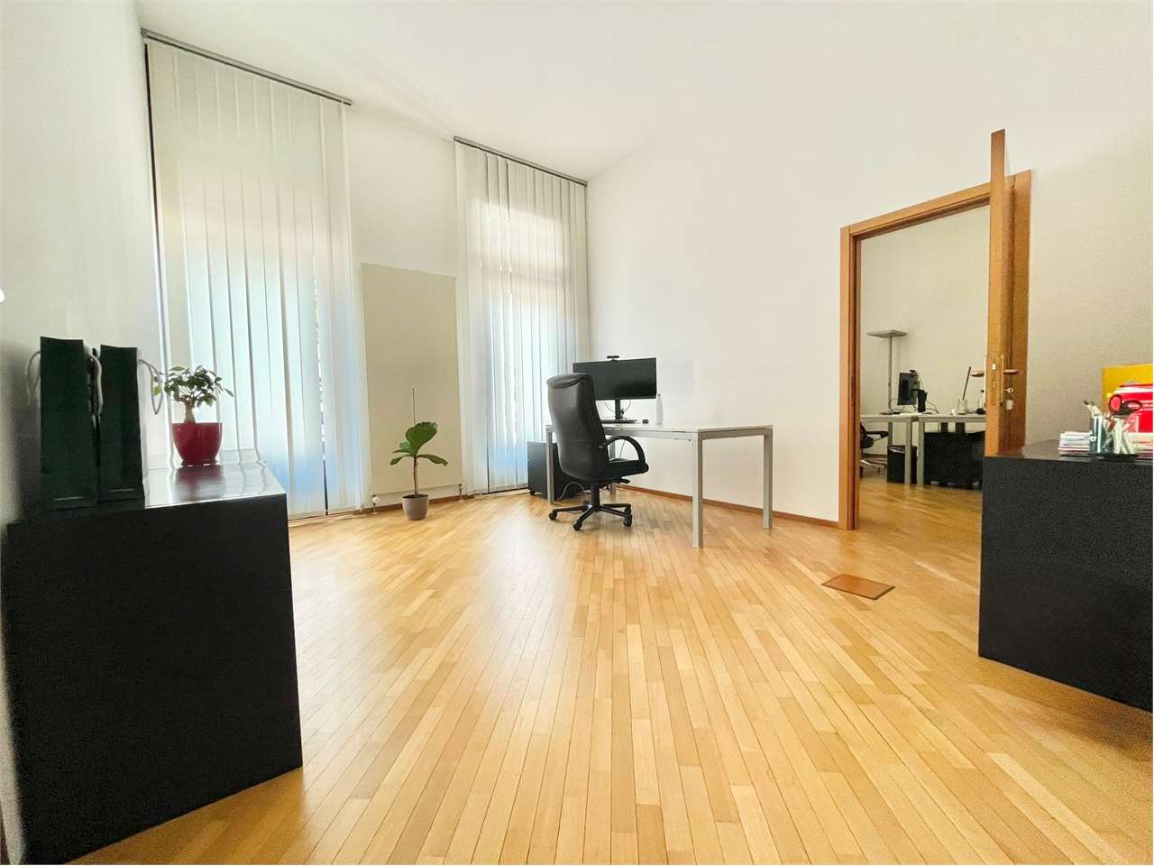 Office, photo 2 of 3