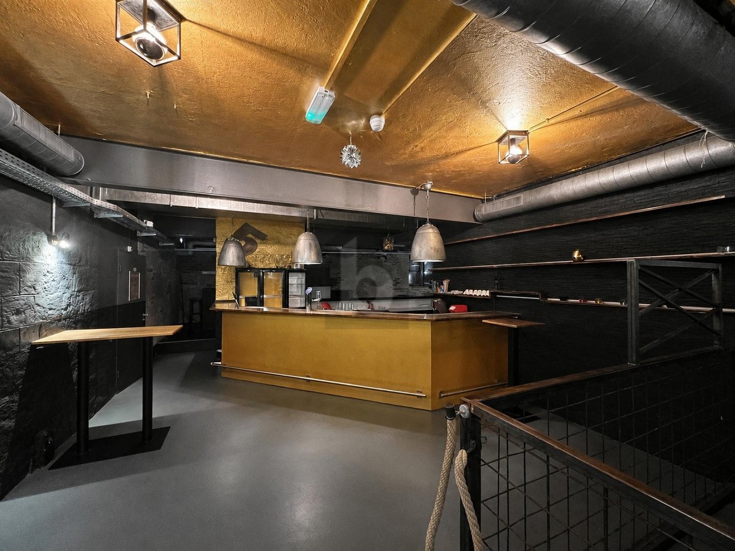 180m² restaurant, photo 3 of 4