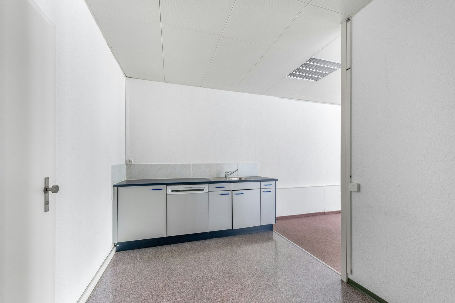 291m² commercial, photo 7 of 10
