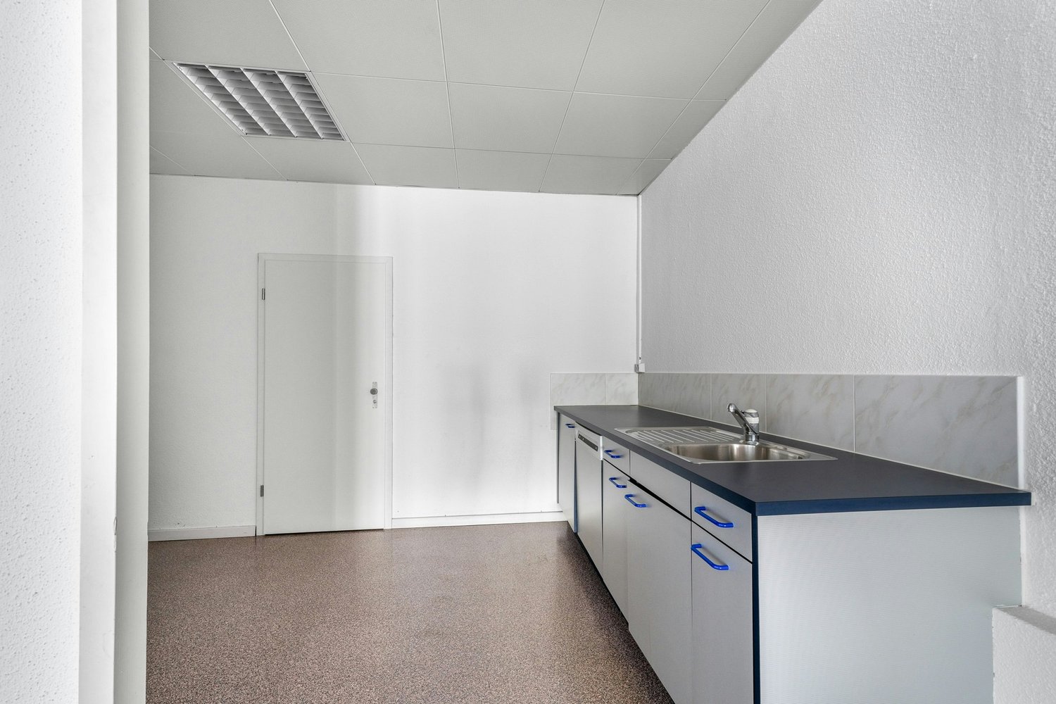 291m² commercial, photo 8 of 10