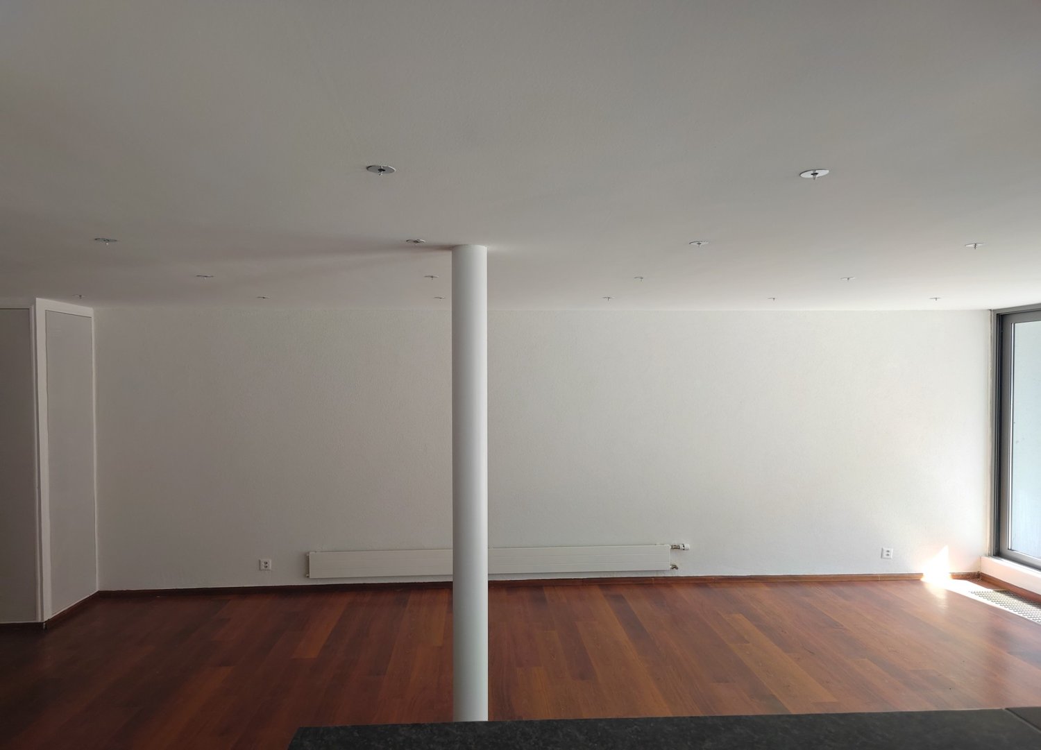 118m² department store, photo 3 of 6