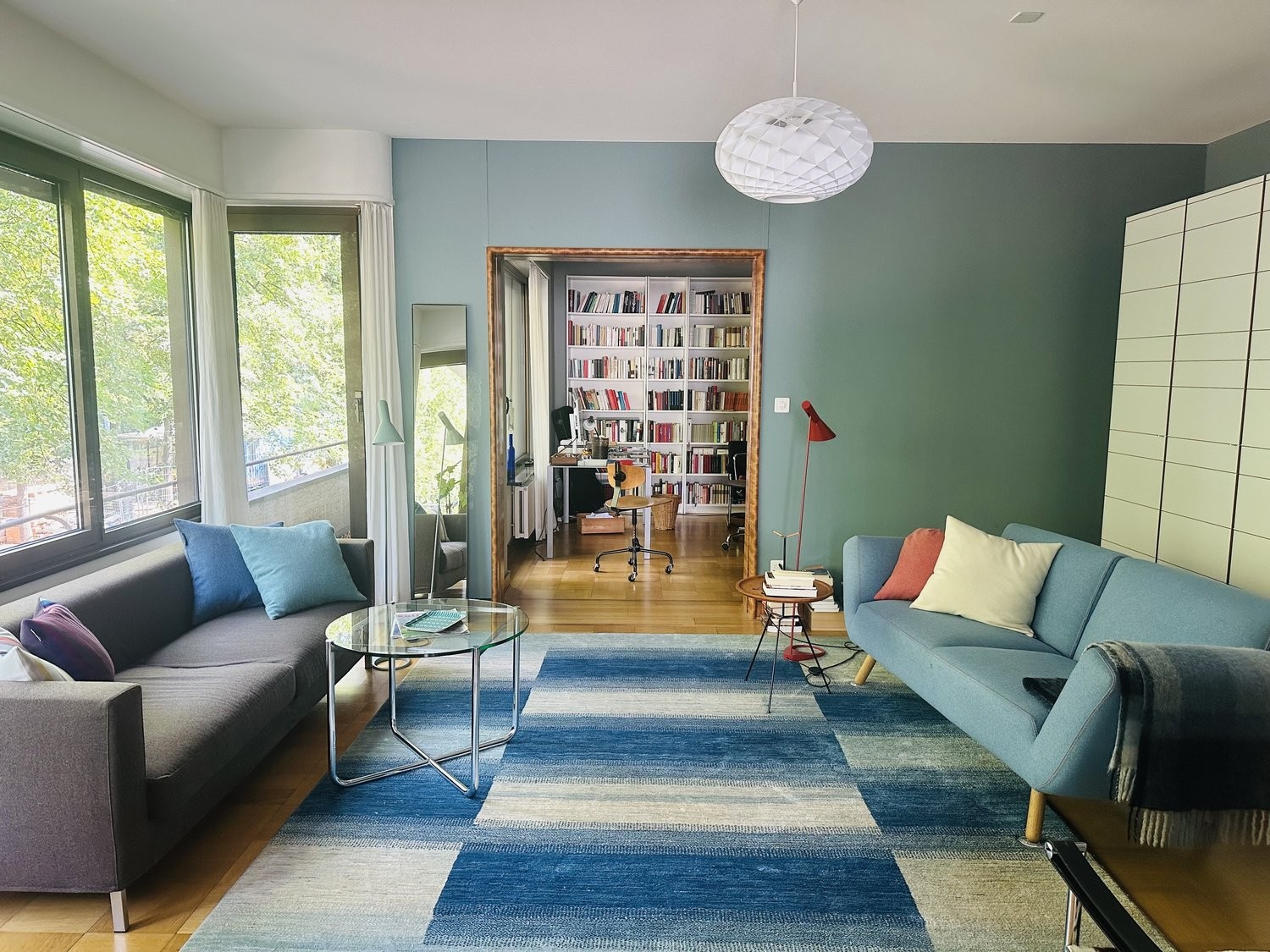 5 rooms furnished flat