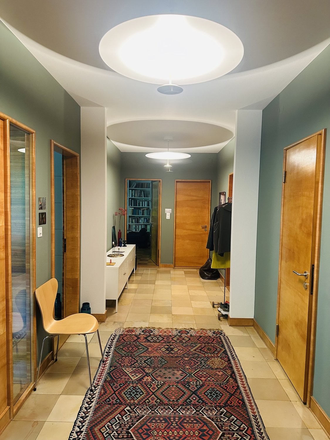 5 rooms furnished flat