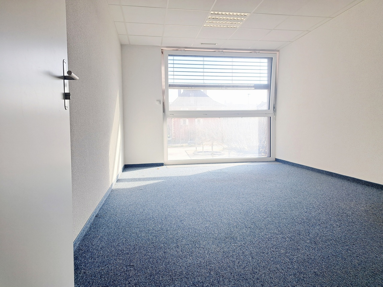 270m² commerciale