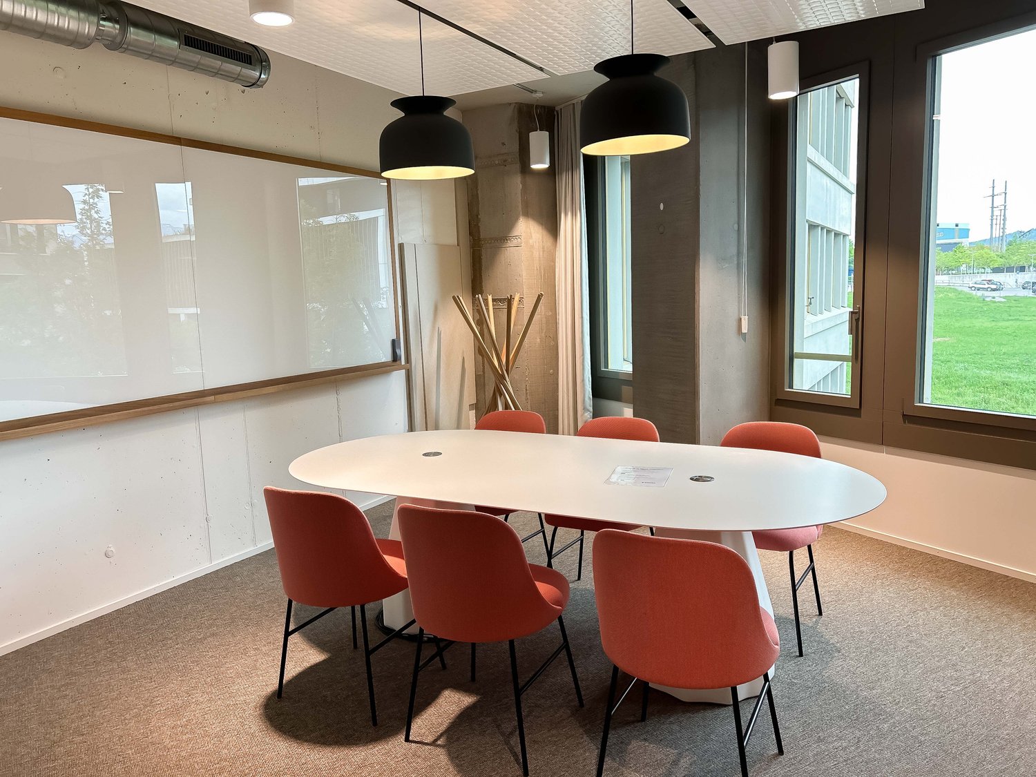 120m² office, photo 6 of 10