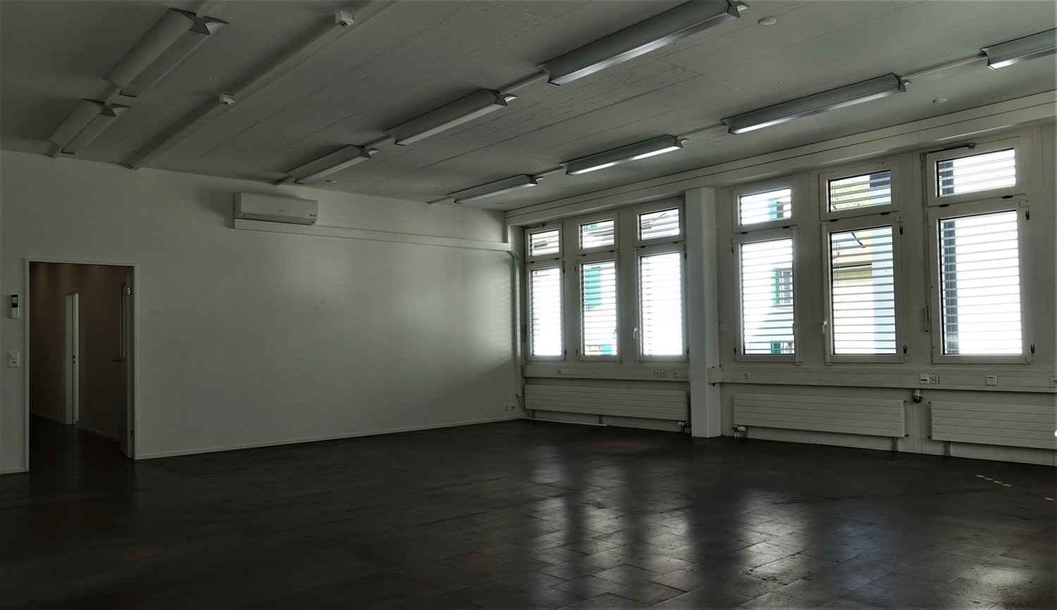 367m² office, photo 6 of 10