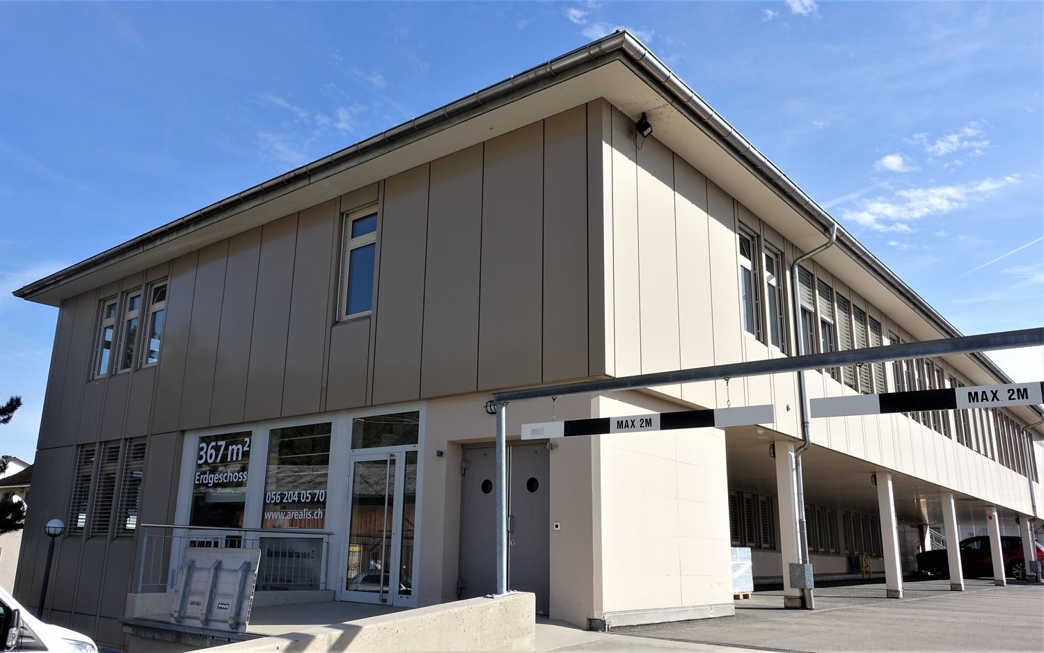 367m² office, photo 2 of 10
