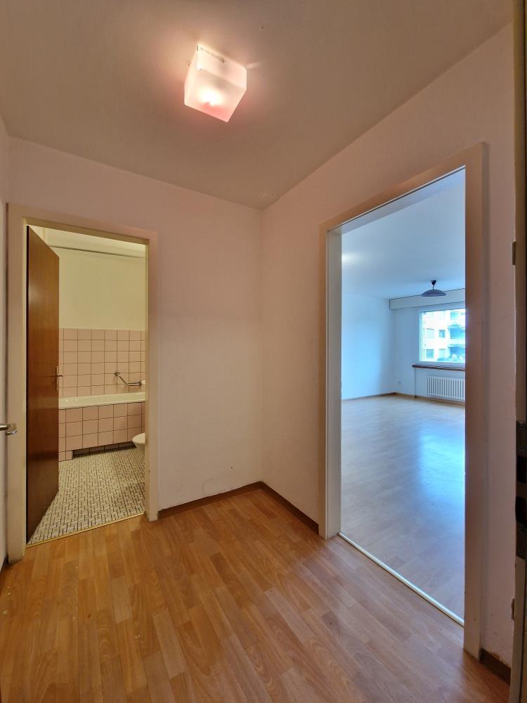 2 rooms apartment (2)