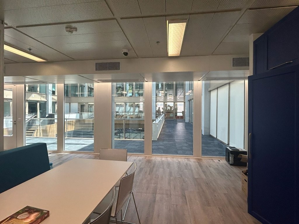 ufficio di 228m²