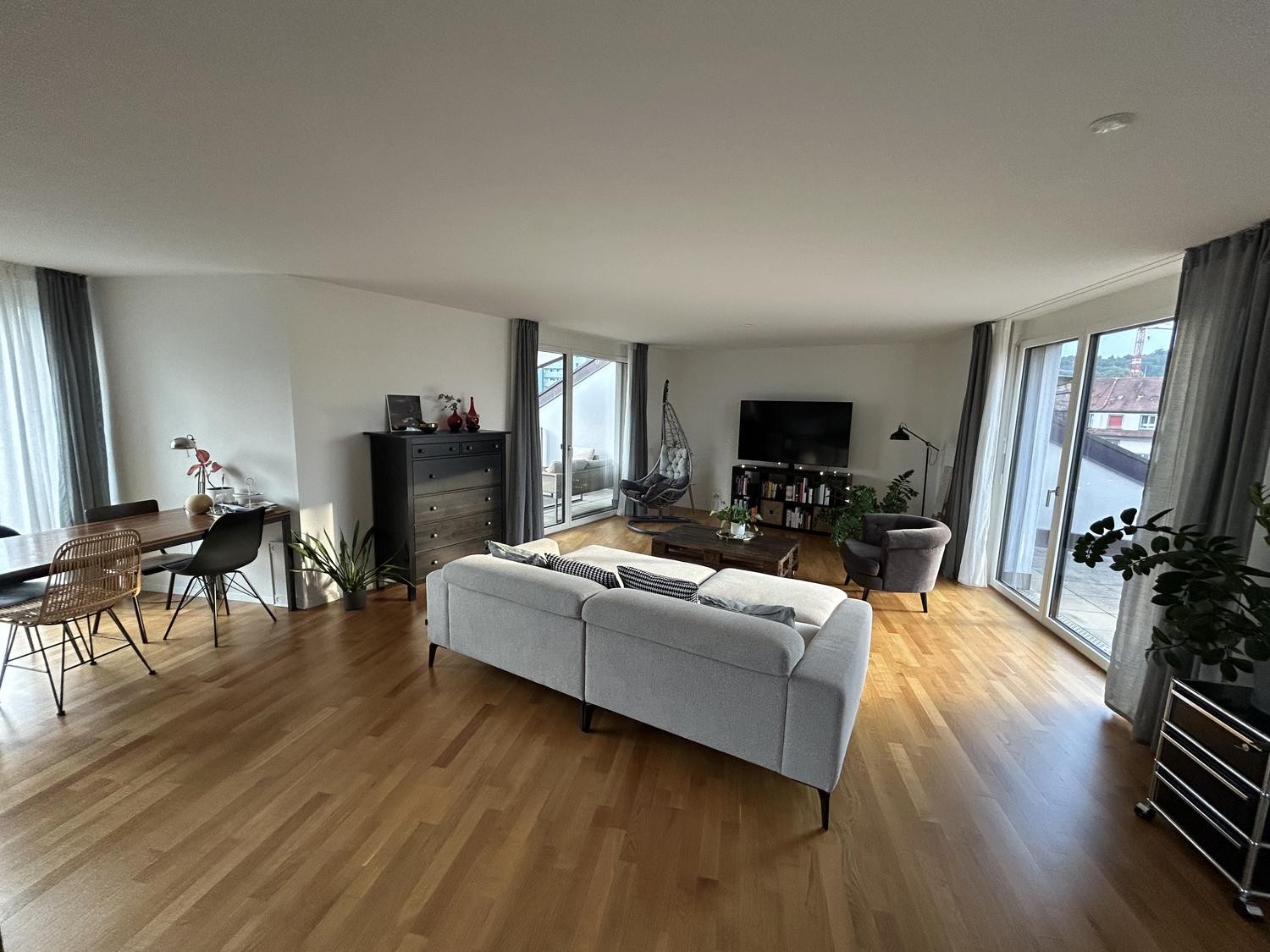 2 ½ rooms apartment, photo 1 of 8