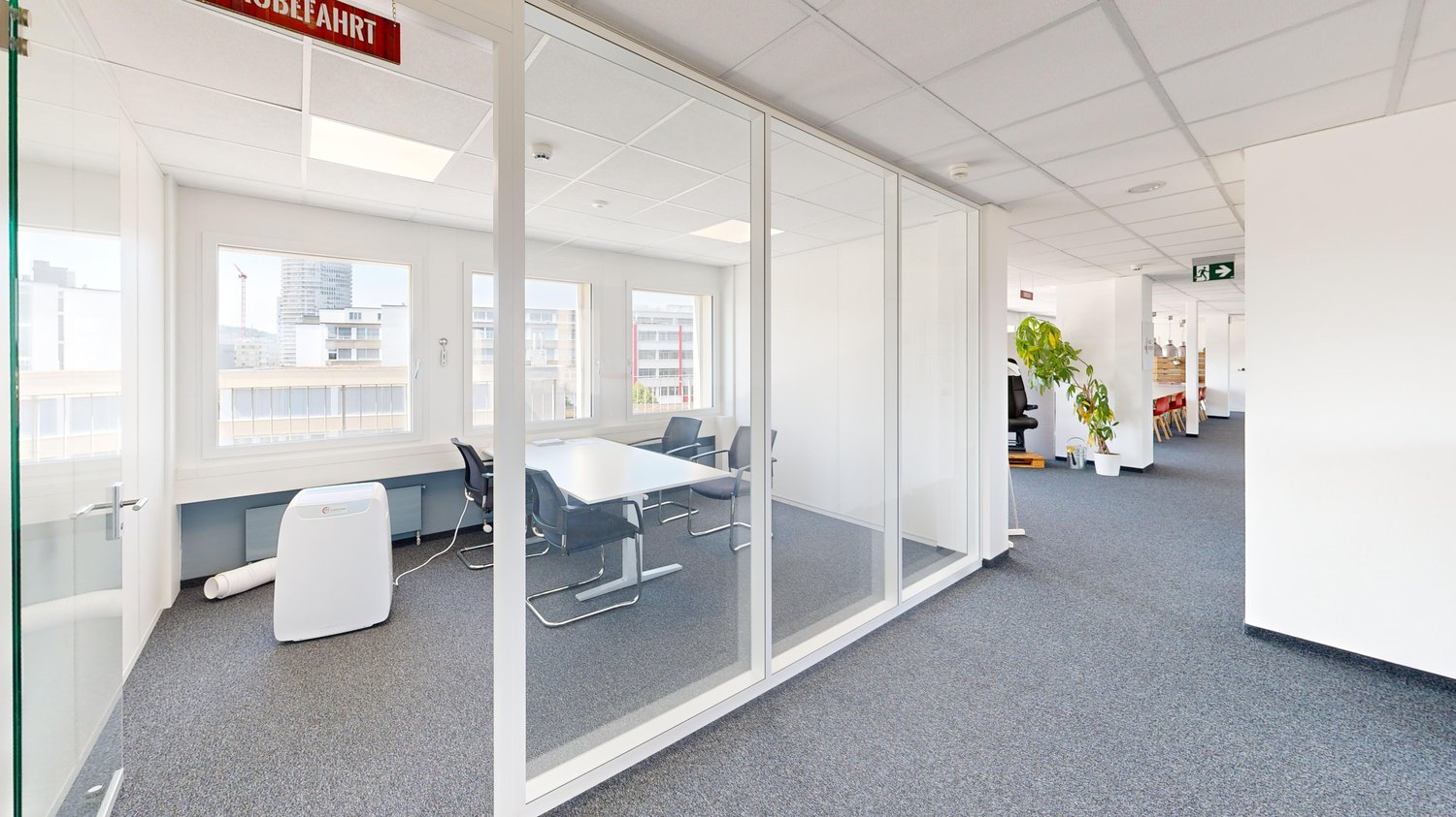 436m² office, photo 7 of 10