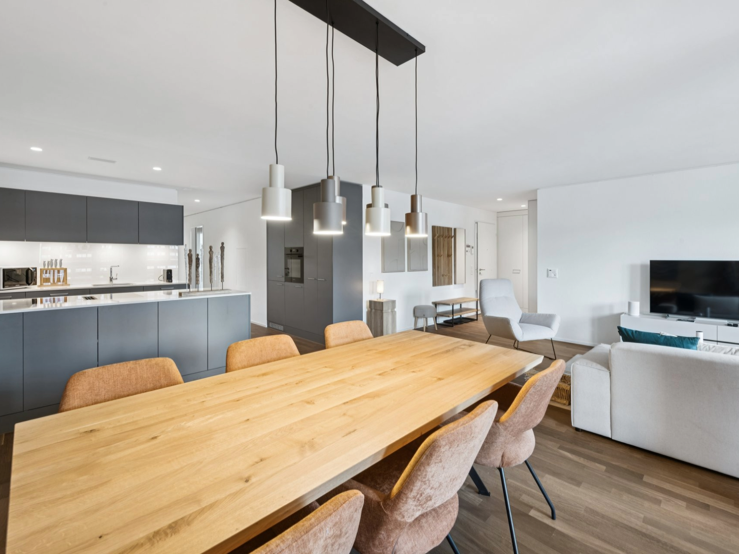 4 ½ rooms apartment, photo 1 of 10