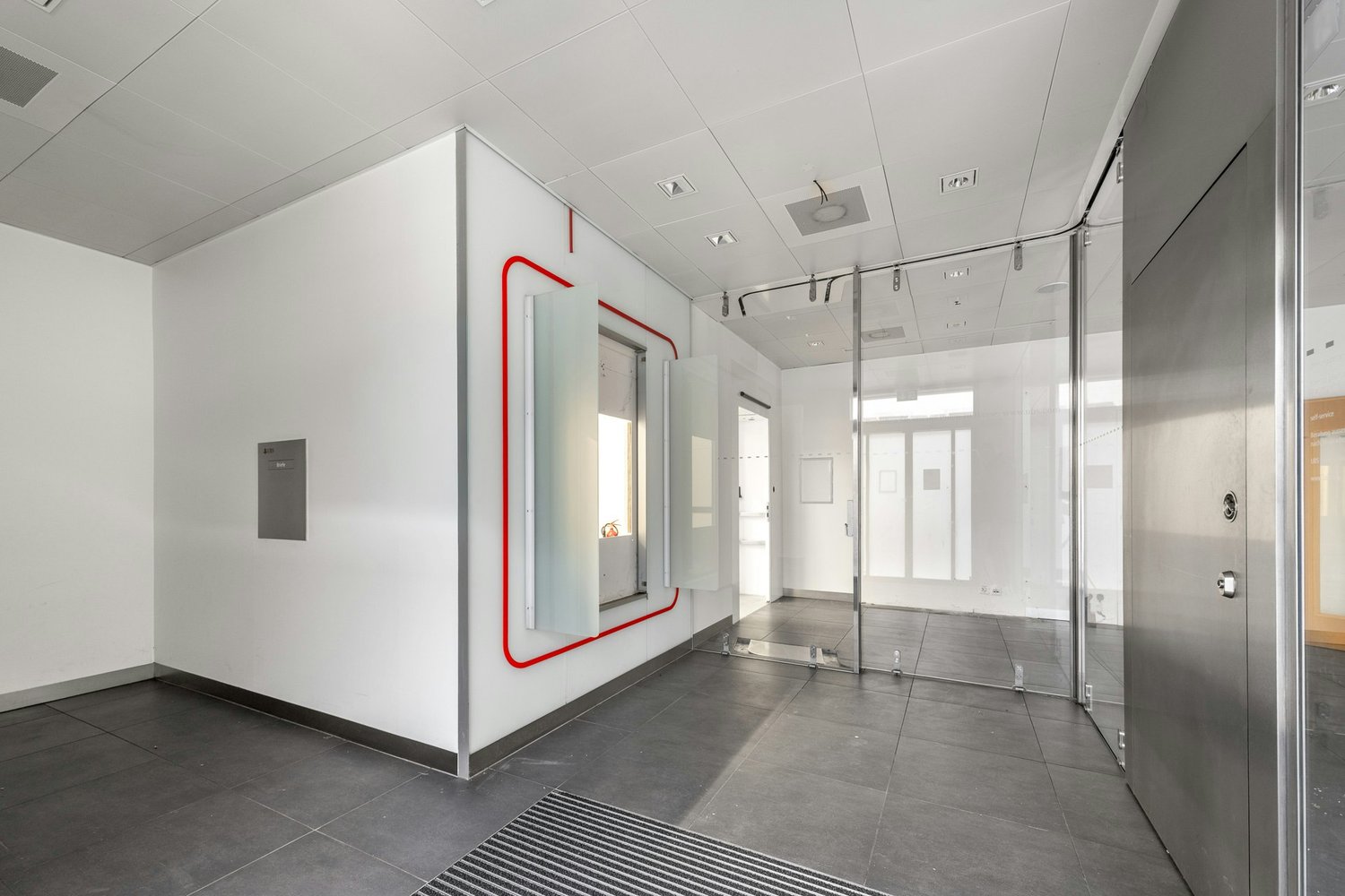 154m² commercial, photo 3 of 10