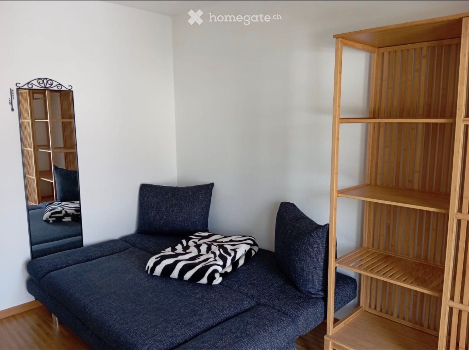 1 room single room