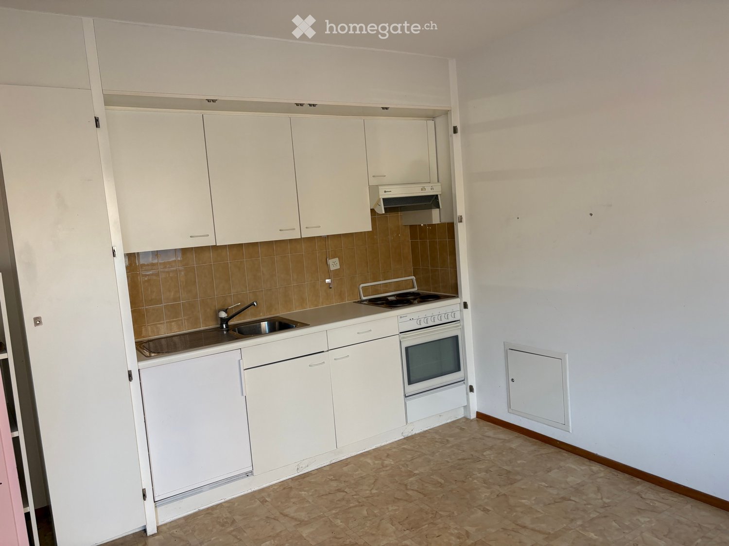 1 room apartment, photo 3 of 5