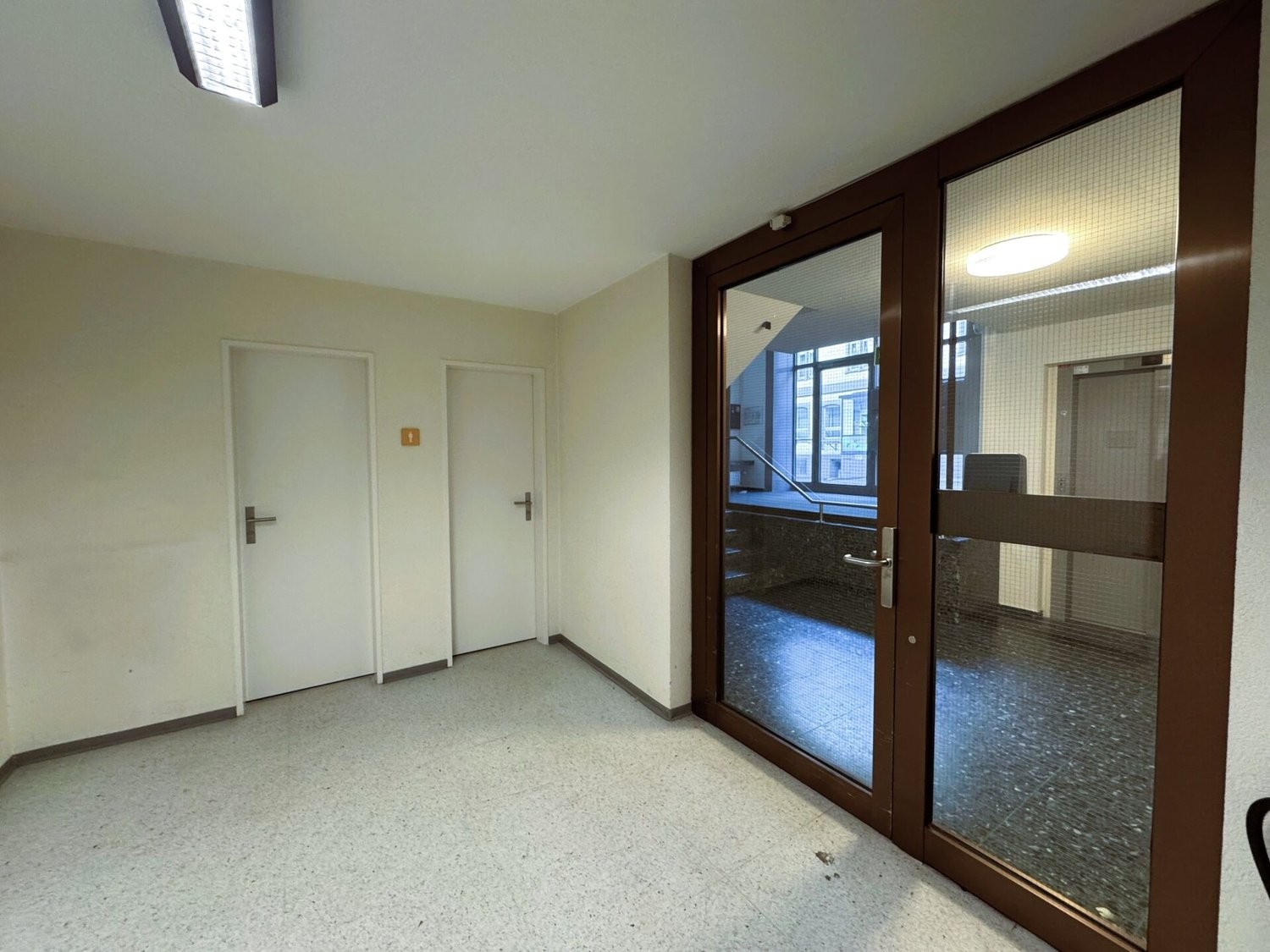 57m² commercial, photo 5 of 10