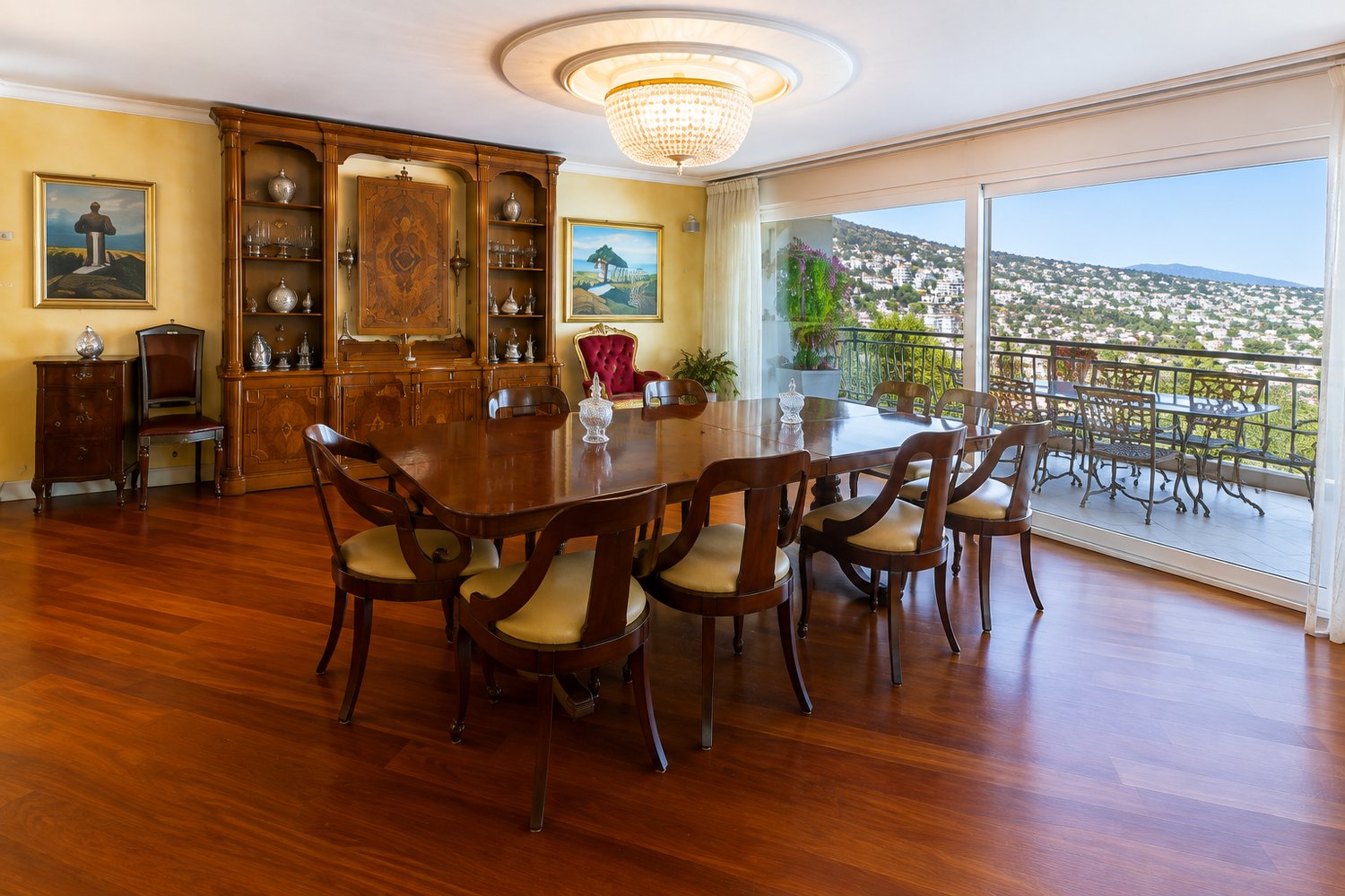 7 rooms terrace flat, photo 1 of 7