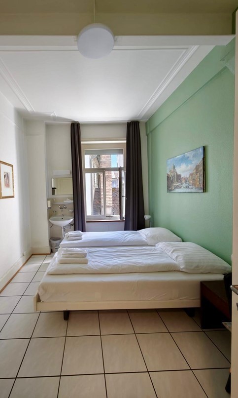 1 room apartment, photo 2 sur 3