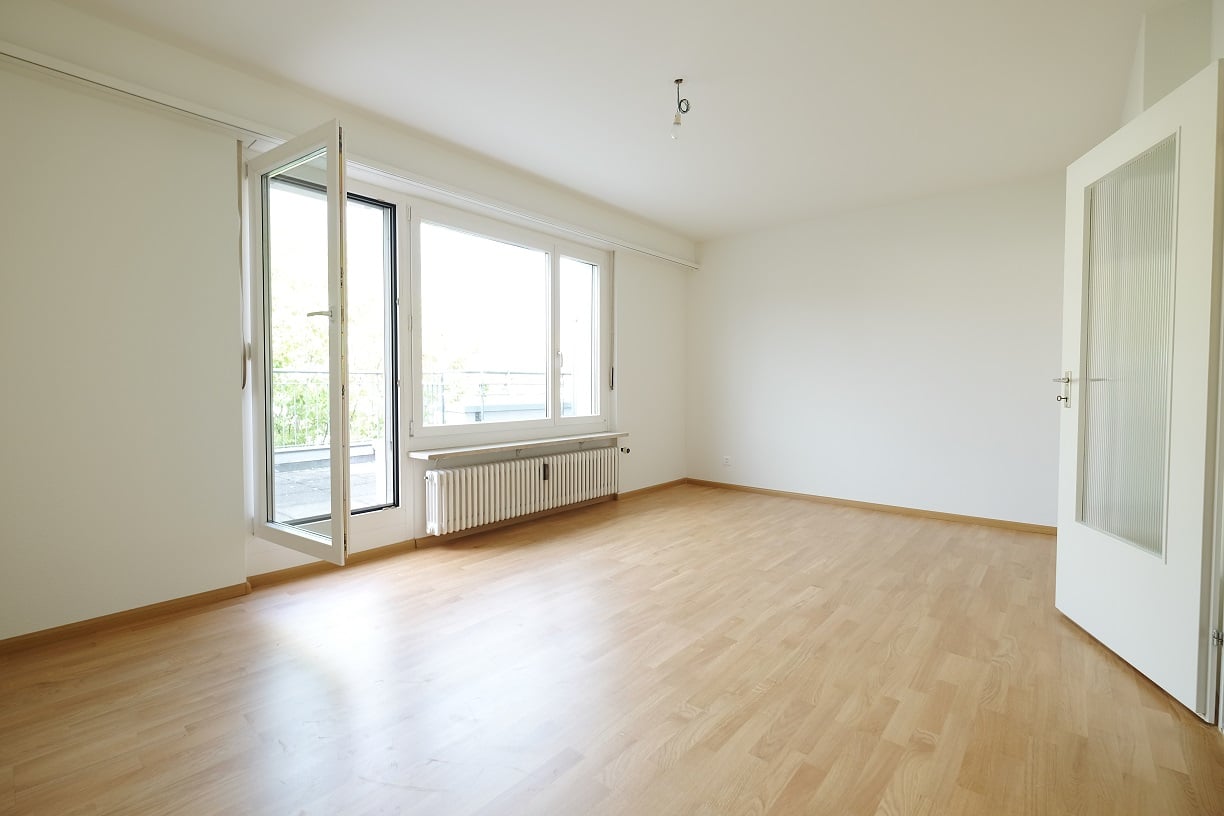 1 room roof flat, photo 2 of 7
