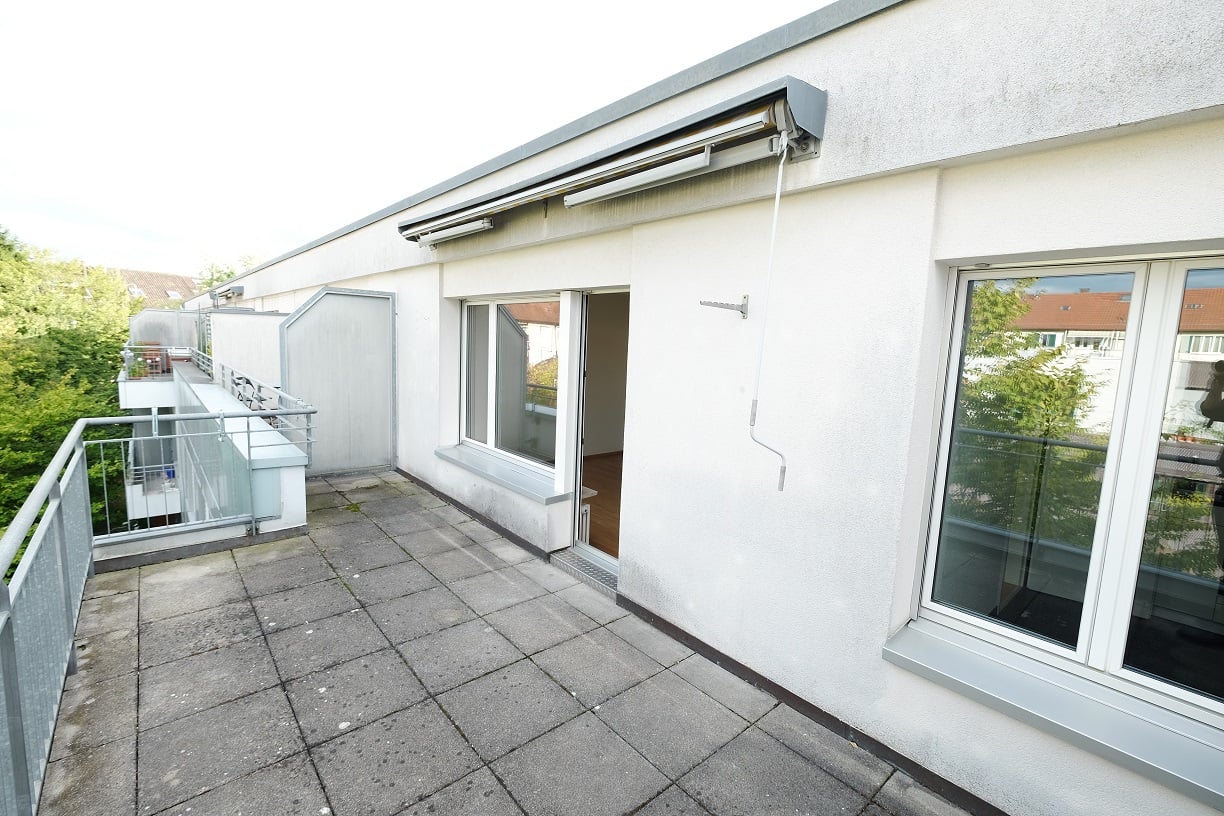 1 room roof flat, photo 6 of 7