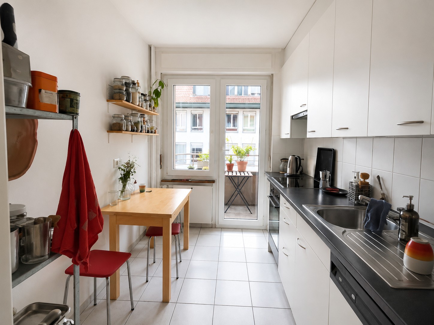 Room in a shared flat, photo 3 of 3