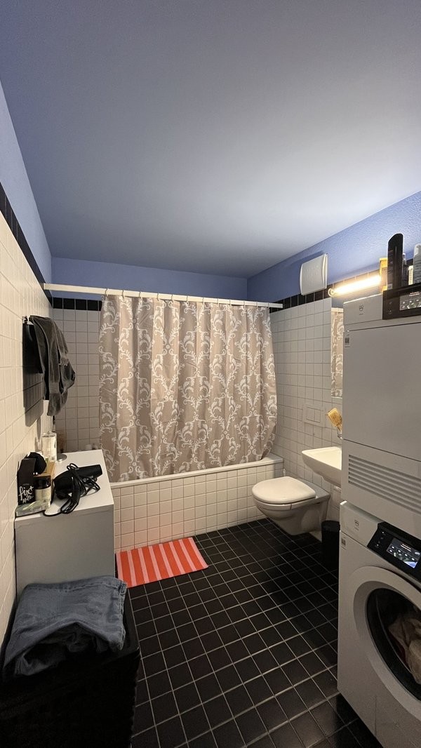 Chambre dans un appartement partagé