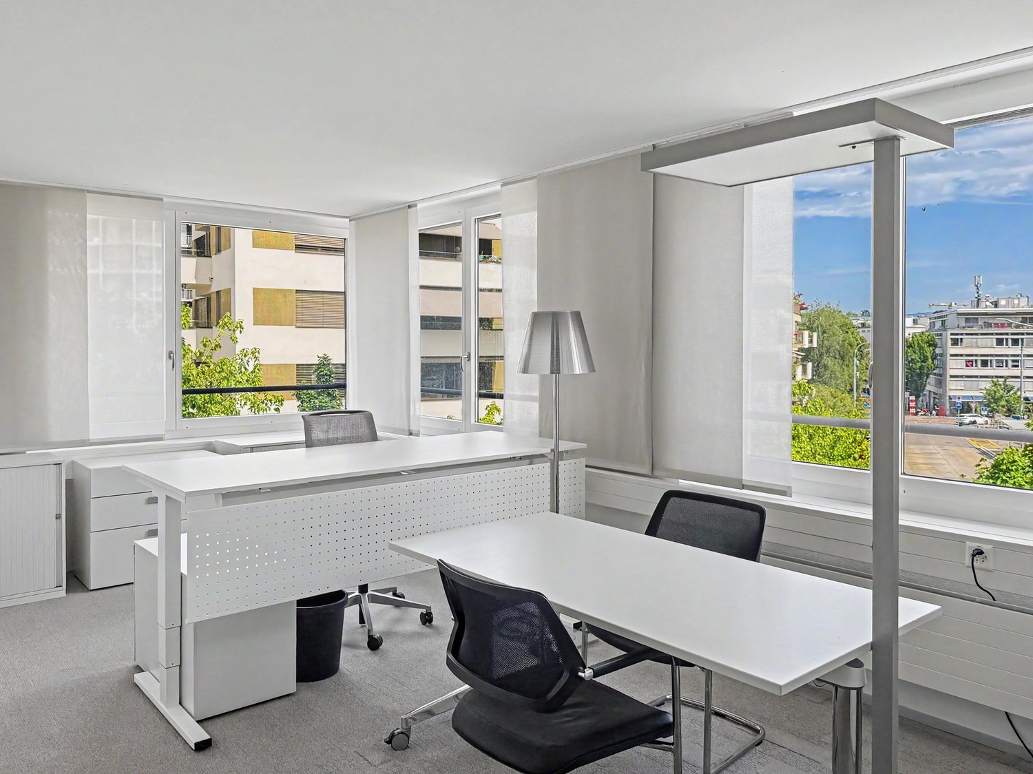 383m² office, photo 7 of 10