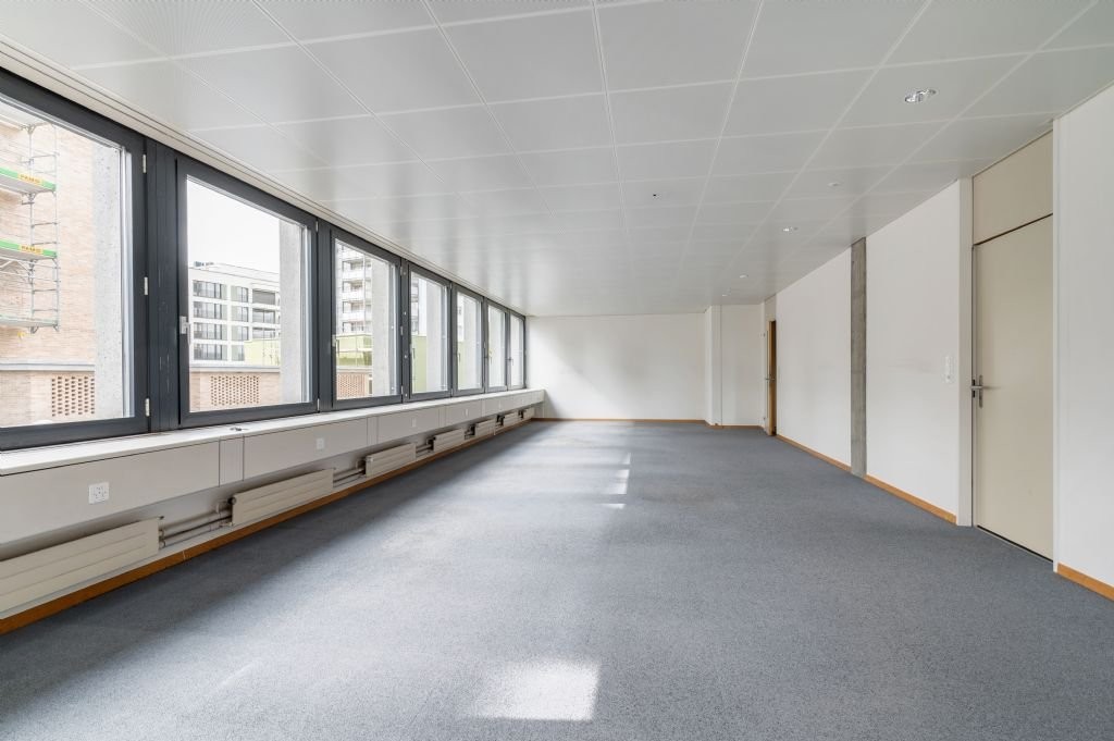 470m² commercial, photo 5 of 9