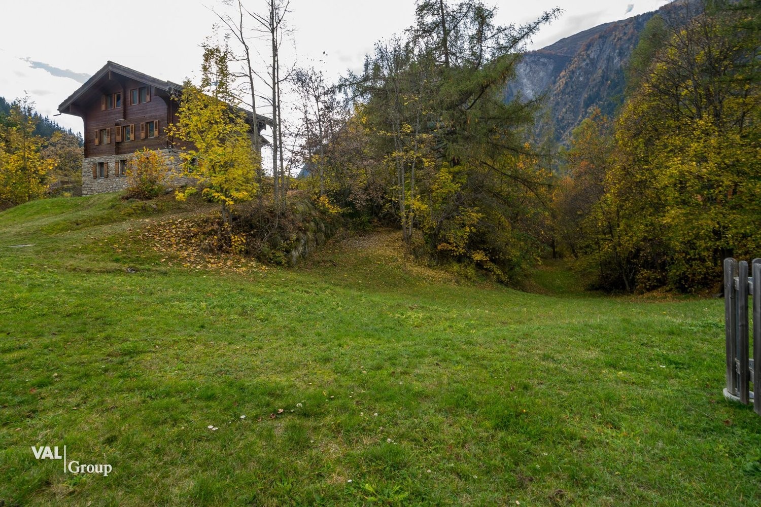 1115m² terrain à bâtir