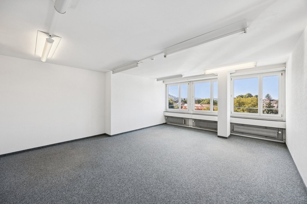 332m² office, photo 6 of 10
