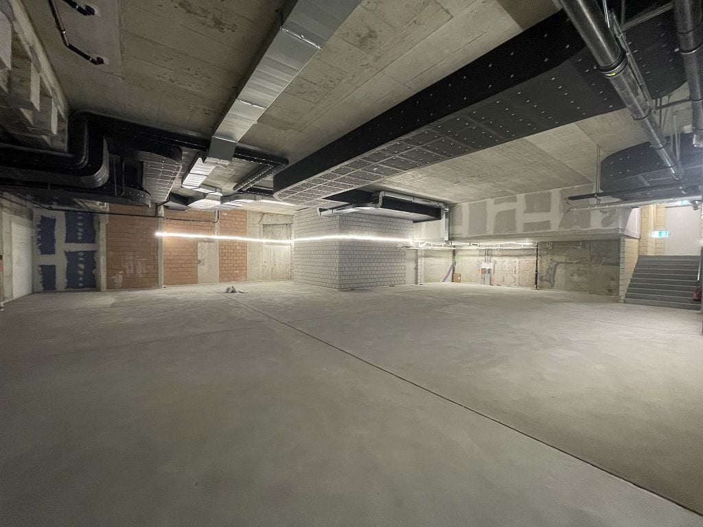 314m² storage room, Foto 2 von 7