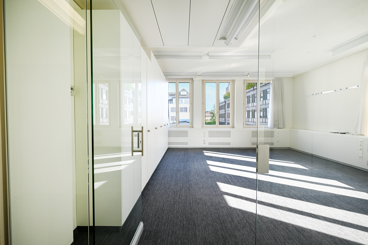 280m² office, photo 6 of 10
