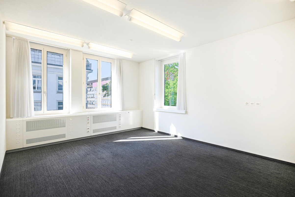 280m² office, photo 7 of 10