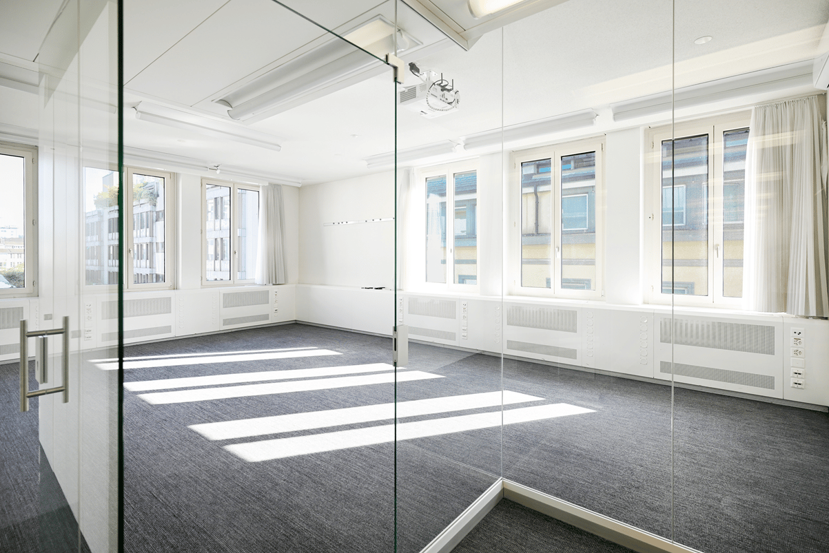 280m² office, photo 4 of 10