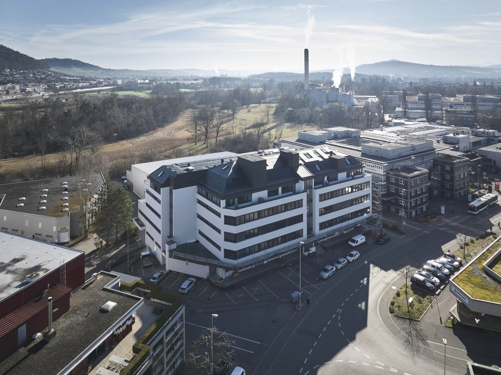 360m² commercial, photo 1 of 4