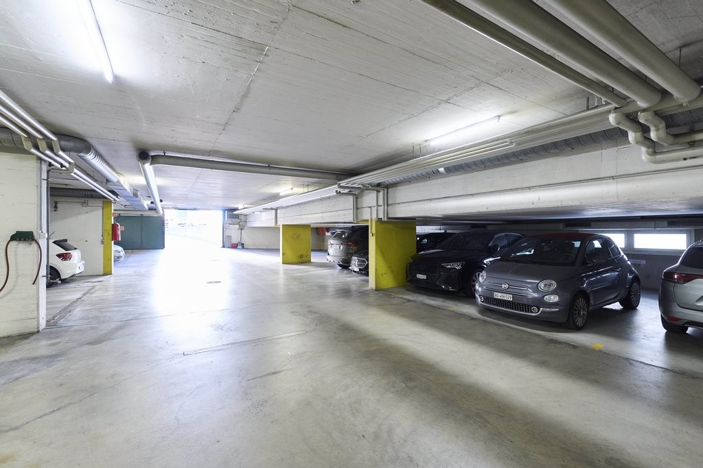 360m² commercial, photo 3 of 4