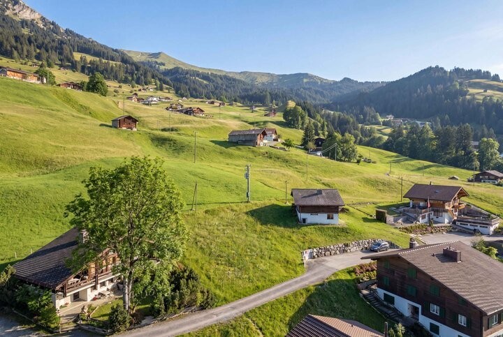 747m² de terrain à bâtir