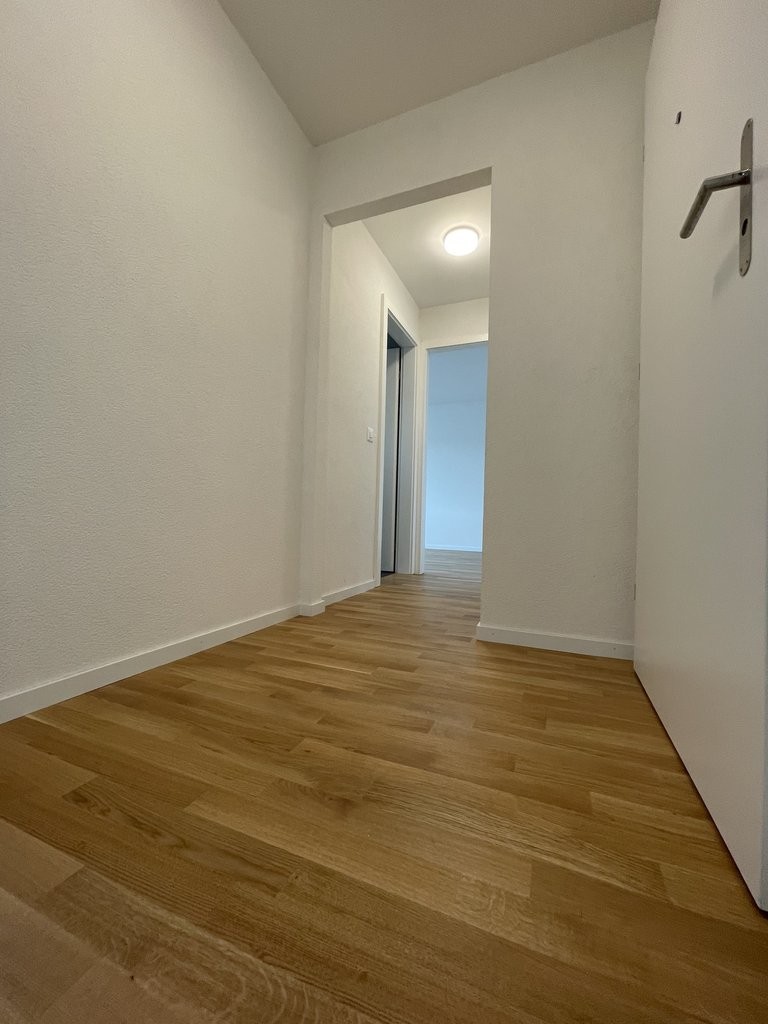 2 rooms apartment, photo 2 of 6
